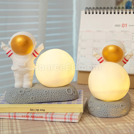 Customization Astronaut Night Light Corporate Gifts