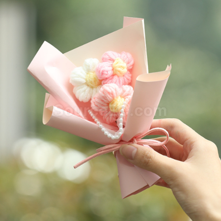 Customization Graduation season gift knitted bouquet Corporate Gifts