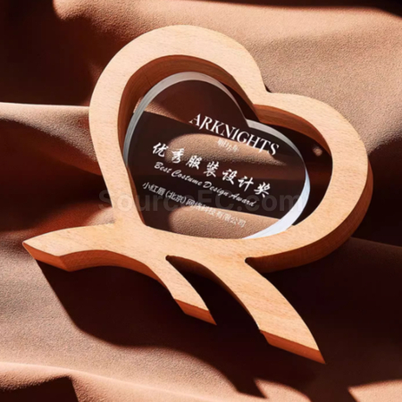 Customization Solid Wood Heart Crystal Trophy Corporate Gifts