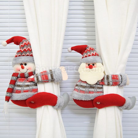 Christmas Doll Curtain Clip