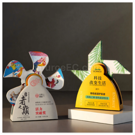 Creative Metal Rotating Crystal Trophy