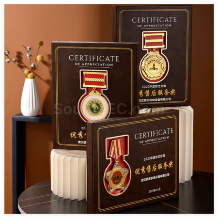 Customization Creative Brooch Leather Medal Corporate Gifts