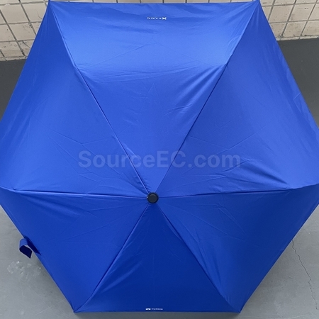 Foldable Umbrella, folding umbrella, automatic folding umbrella, Half off umbrella, triple folding umbrella, rain gear, corporate gifts, premium gifts, gift supplier, promotional gifts, gift company, souvenirs, gift wholesale, gift ideas