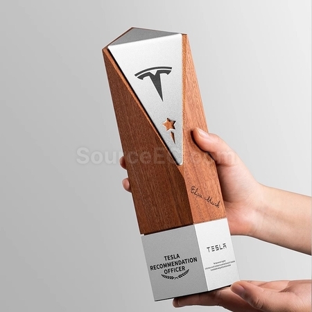 Customization Folded Edge Solid Wood Trophy Corporate Gifts