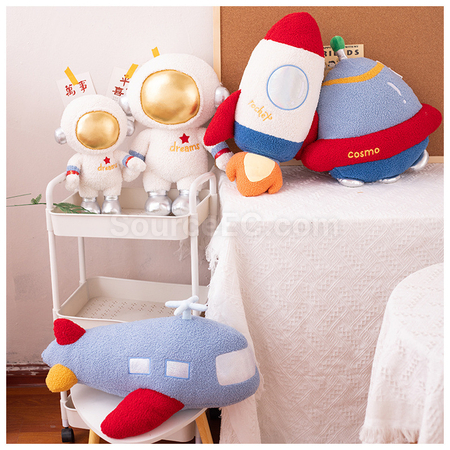 Customization Astronaut space plane figurine Corporate Gifts