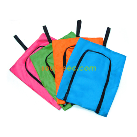 Pouch 