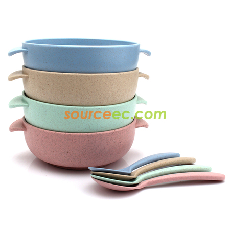 Straw Bowl with Spoon