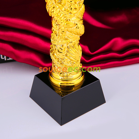 Customization Dragon Resin Crystal Trophy Corporate Gifts
