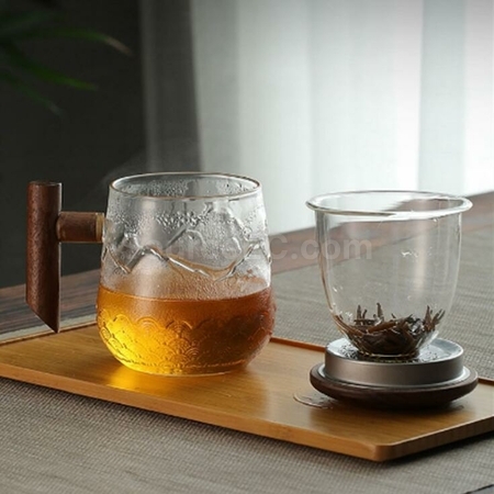 Customization High Borosilicate Glass Wooden Handle Mountain And Sea Texture Tea Cup Corporate Gifts
