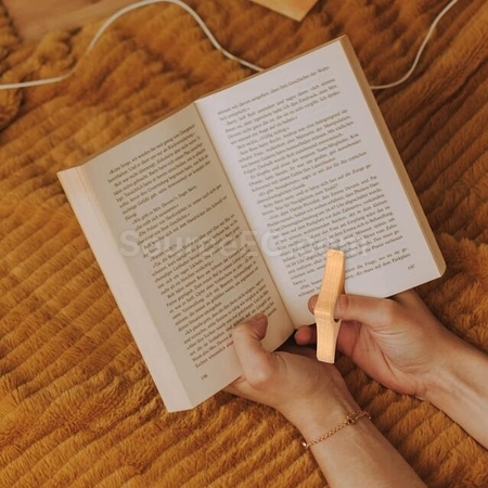Customization One Hand Reading Wooden Thumb Bookmark Corporate Gifts