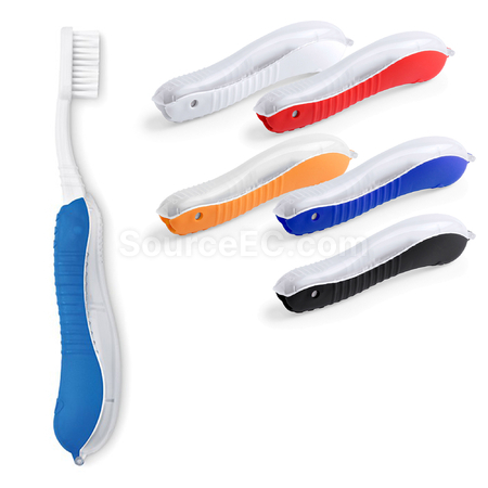 Folding toothbrush