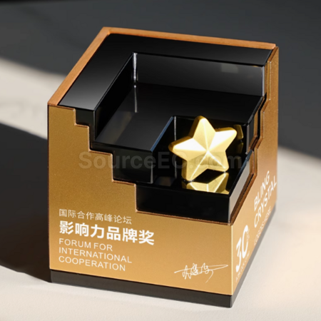 Customization Creative Solid Wood Crystal Trophy Corporate Gifts