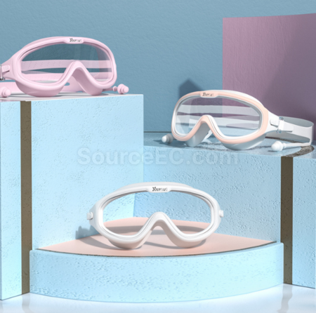 Swimming goggles