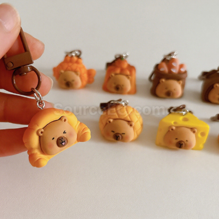 Capybara pendant keychain