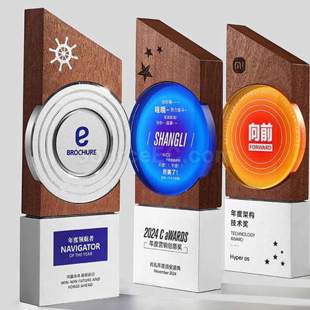 Crystal Trophy